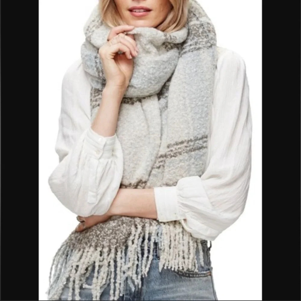 Free People Loveland Oversized Striped Blanket Scarf Wrap Warm Gray Blue Fringe